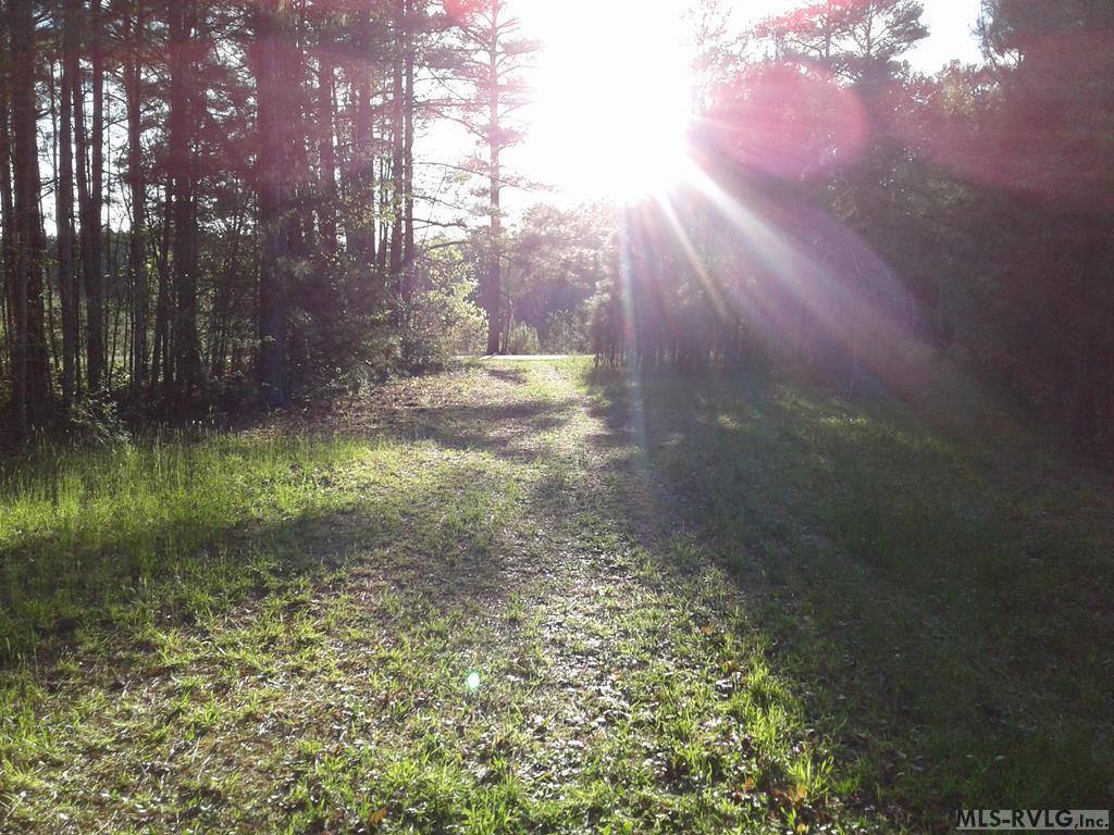 378 Ebony Rd, Ebony, VA 23845