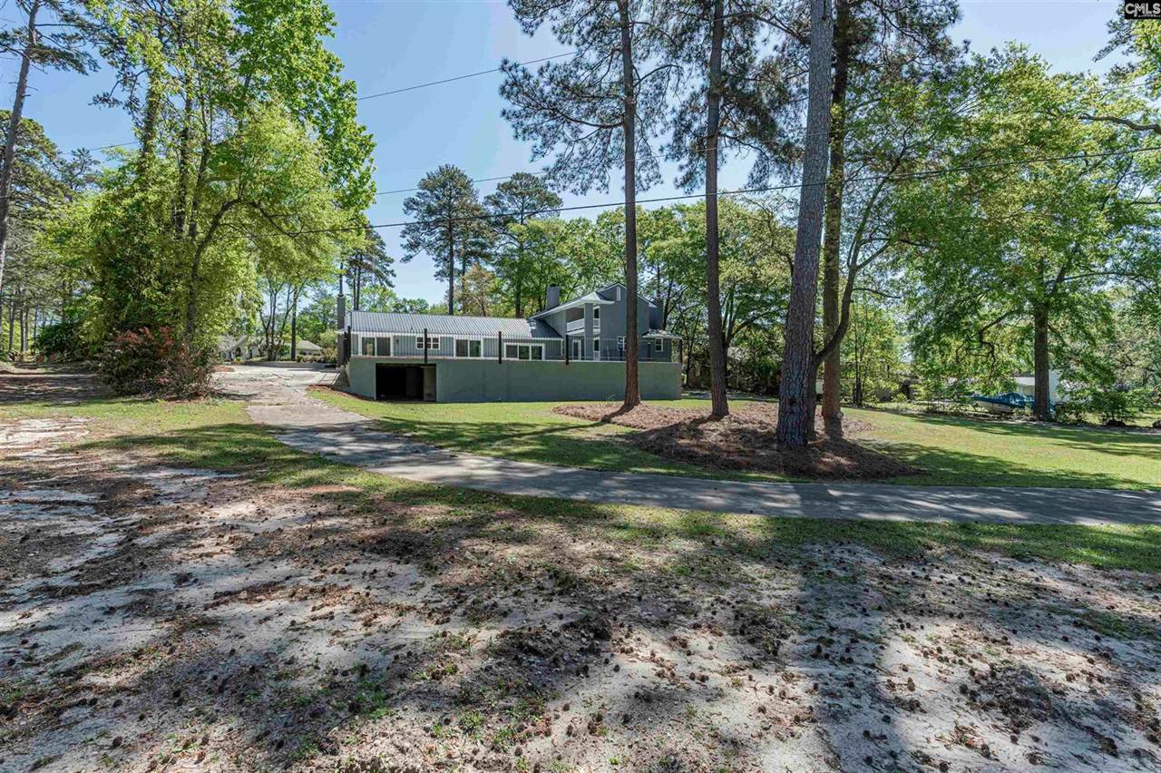 1206 Pembrook, West Columbia, SC 29170