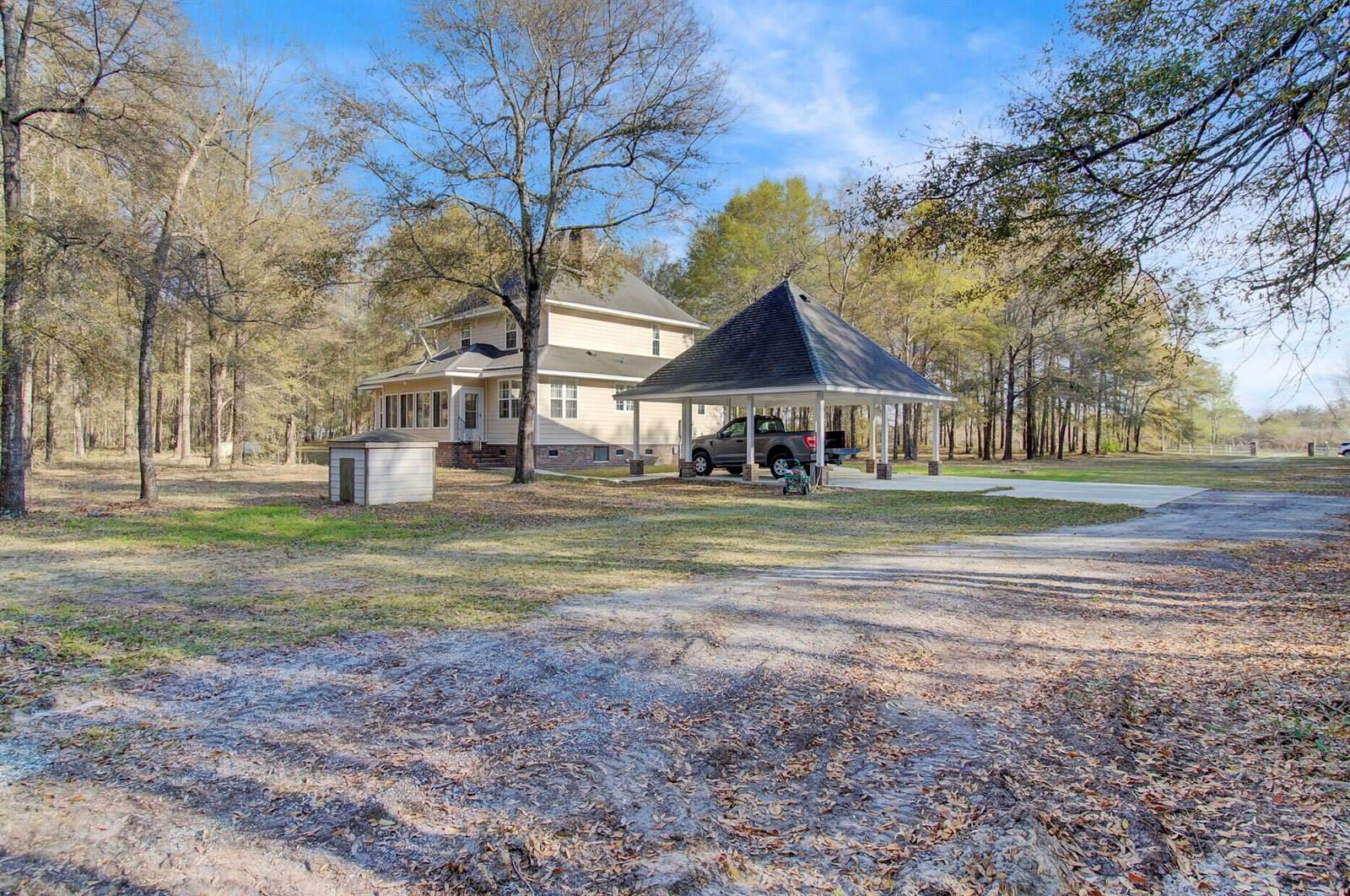 1640 Wire Road, Dorchester, SC 29437