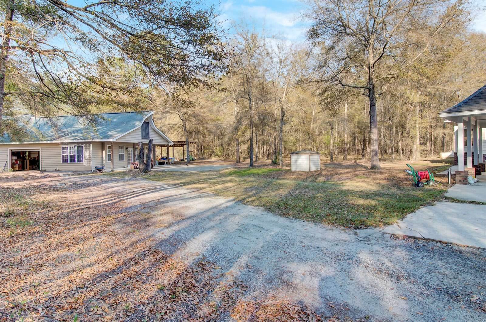 1640 Wire Road, Dorchester, SC 29437