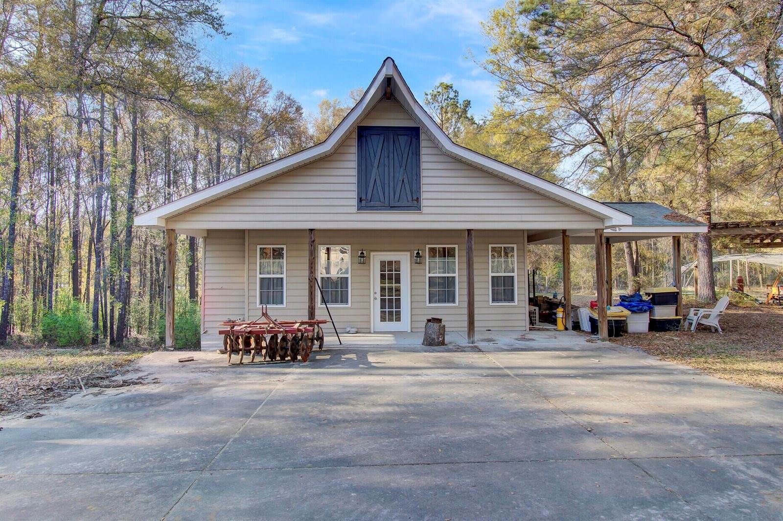 1640 Wire Road, Dorchester, SC 29437