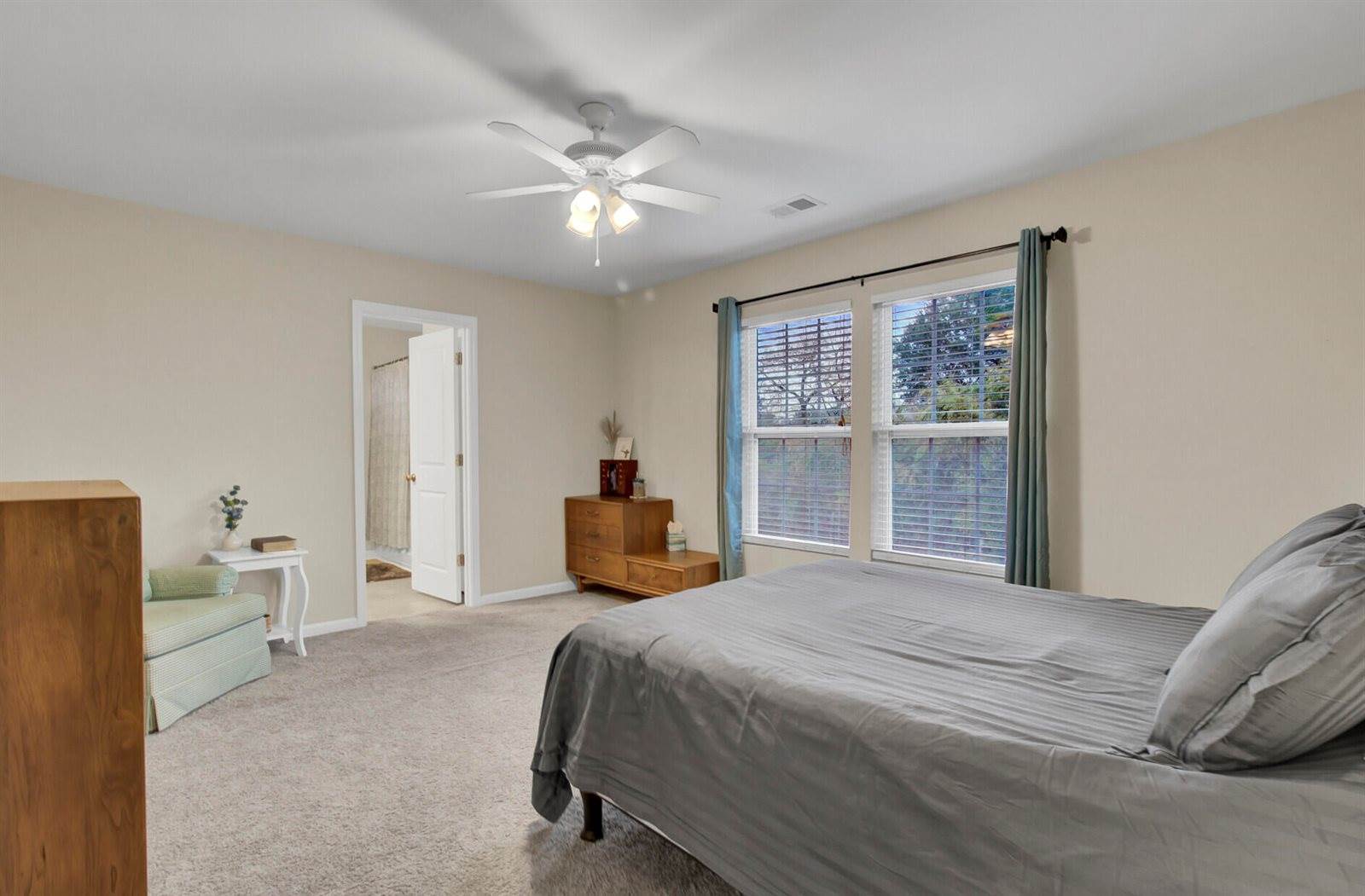 218 Withers Lane, Ladson, SC 29456