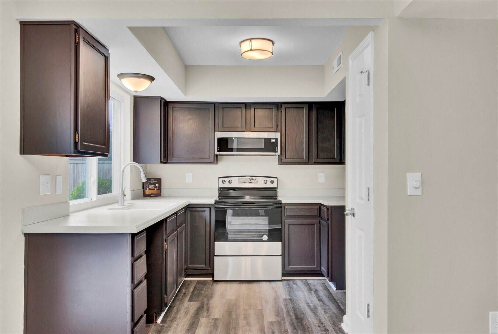 117 Crooked Creek Court, Summerville, SC 29486