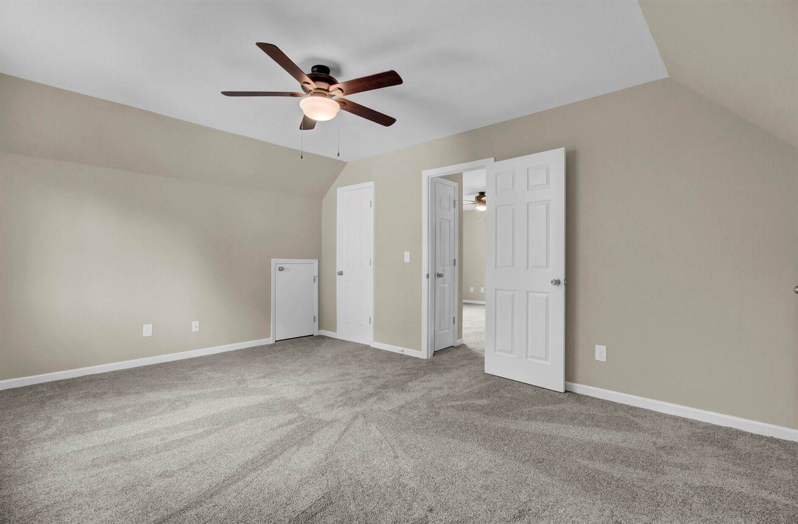 117 Crooked Creek Court, Summerville, SC 29486