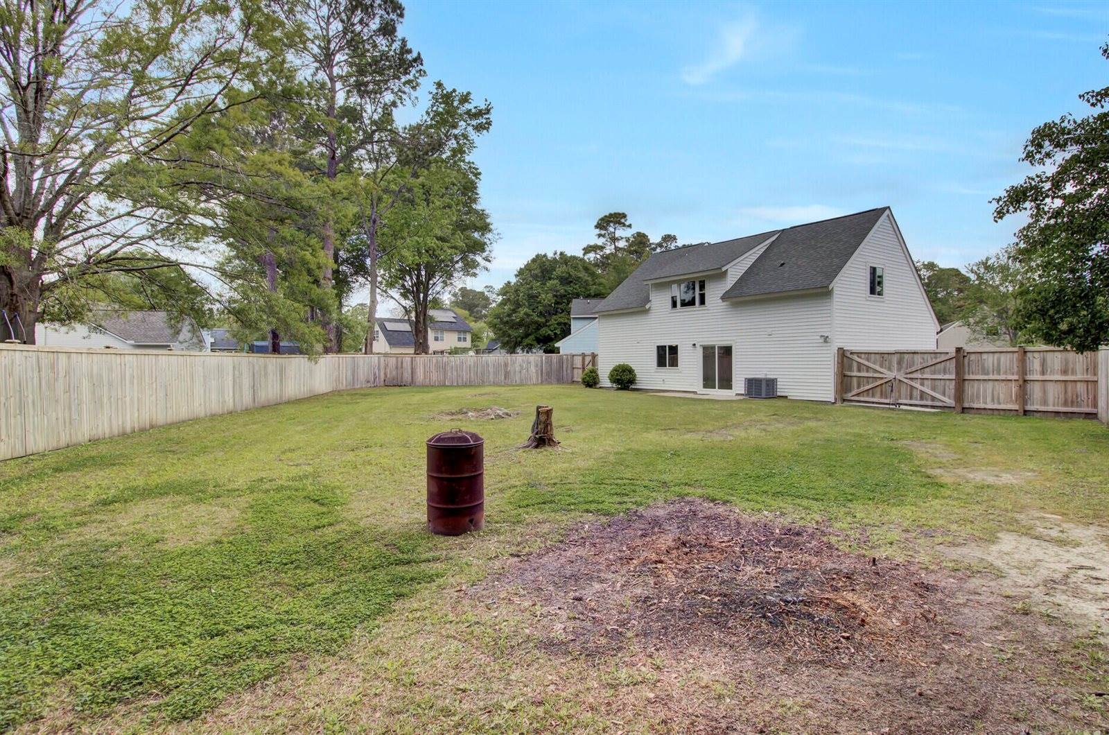 117 Crooked Creek Court, Summerville, SC 29486