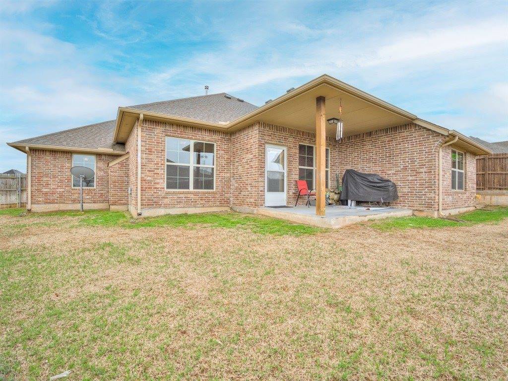 10845 Sara Court, Midwest City, OK 73130