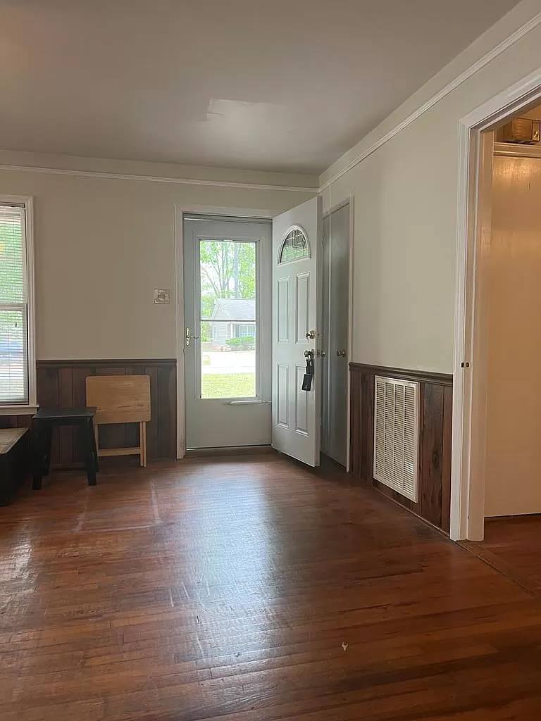 103 Sample Road, Greenwood, SC 29646