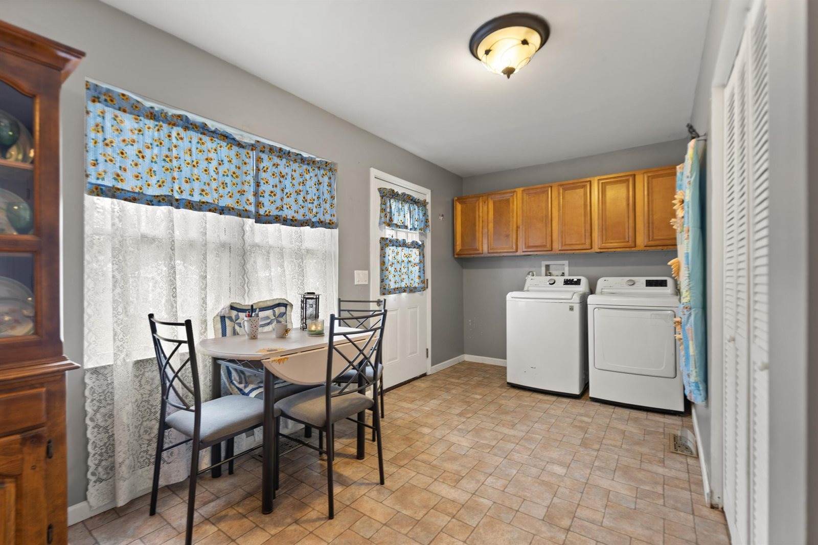 204 Hawkins Avenue, Somerset, KY 42501