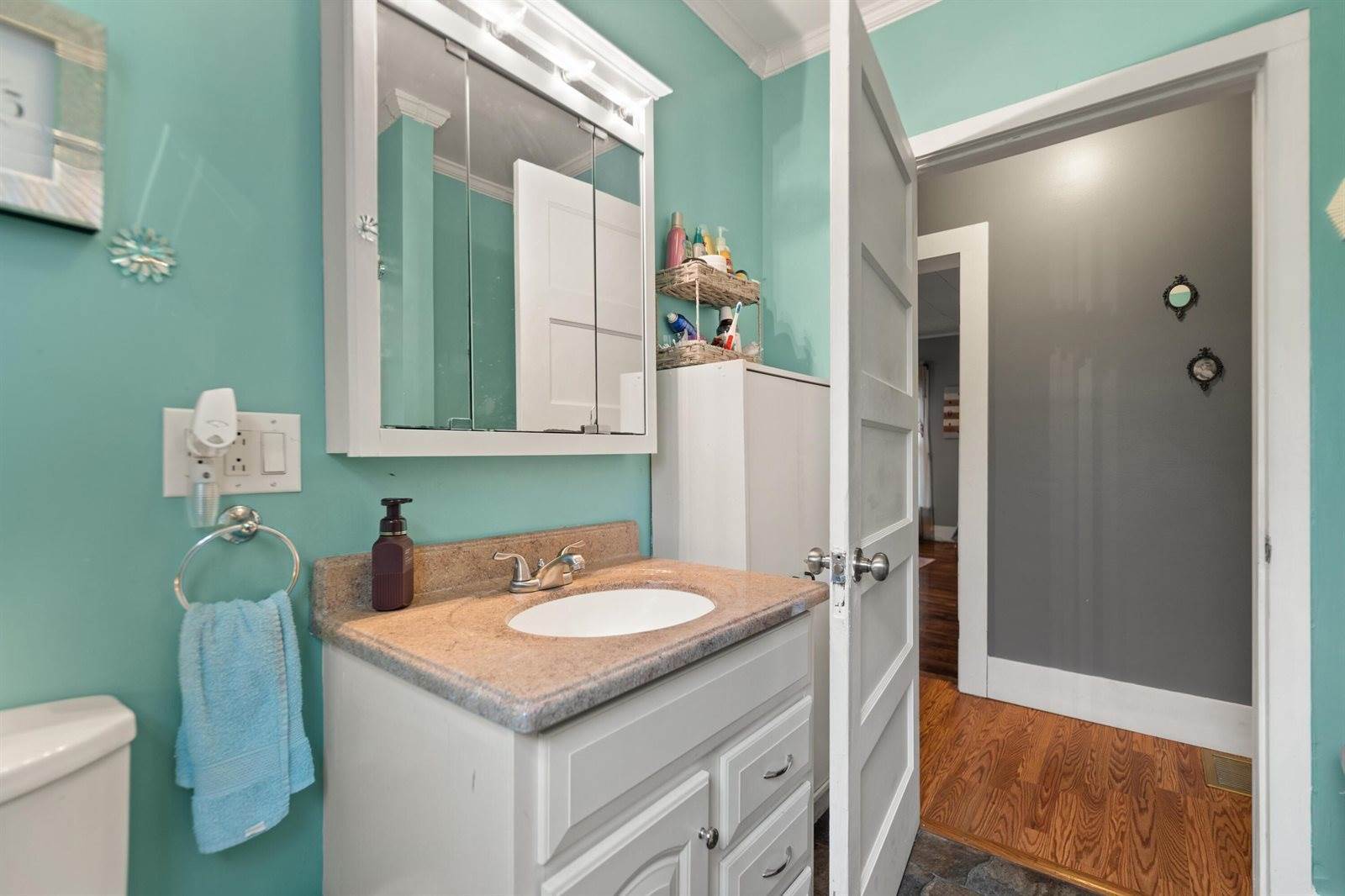 204 Hawkins Avenue, Somerset, KY 42501