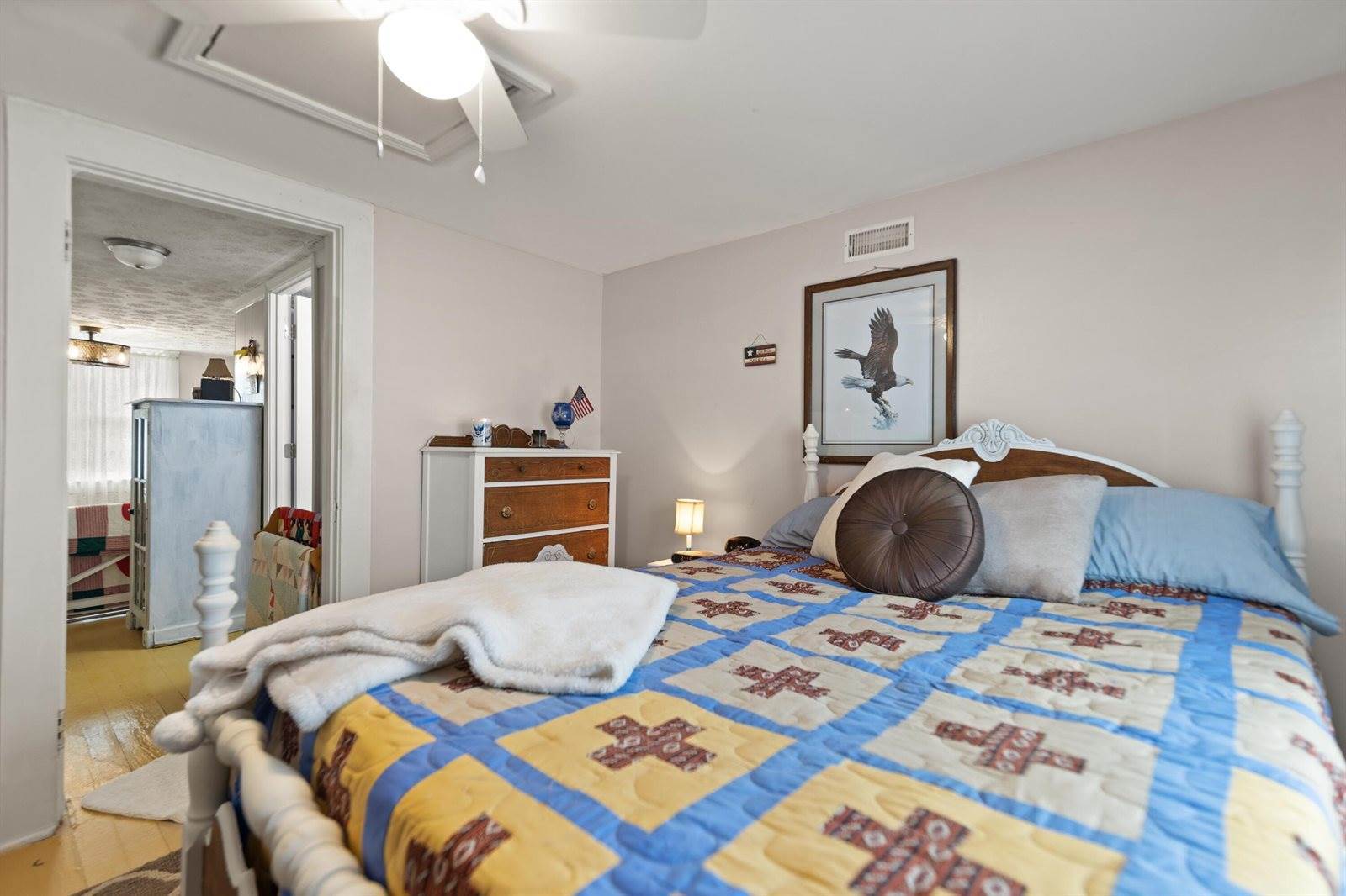 204 Hawkins Avenue, Somerset, KY 42501