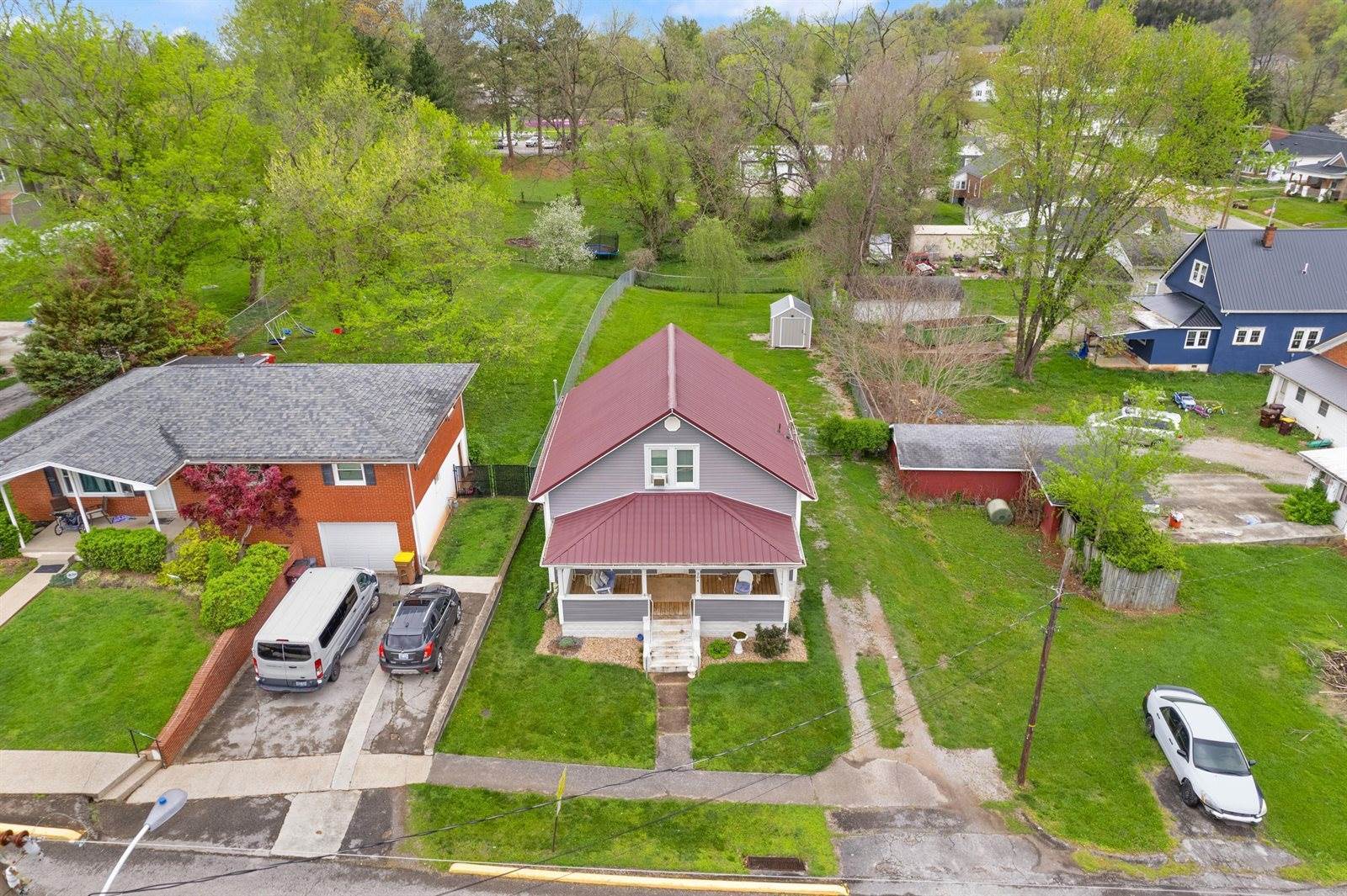 204 Hawkins Avenue, Somerset, KY 42501