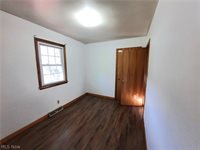 129 Westview Drive, Barnesville, OH 43713