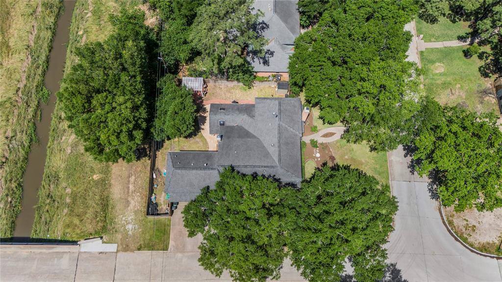 16203 Chipstead Drive, Spring, TX 77379