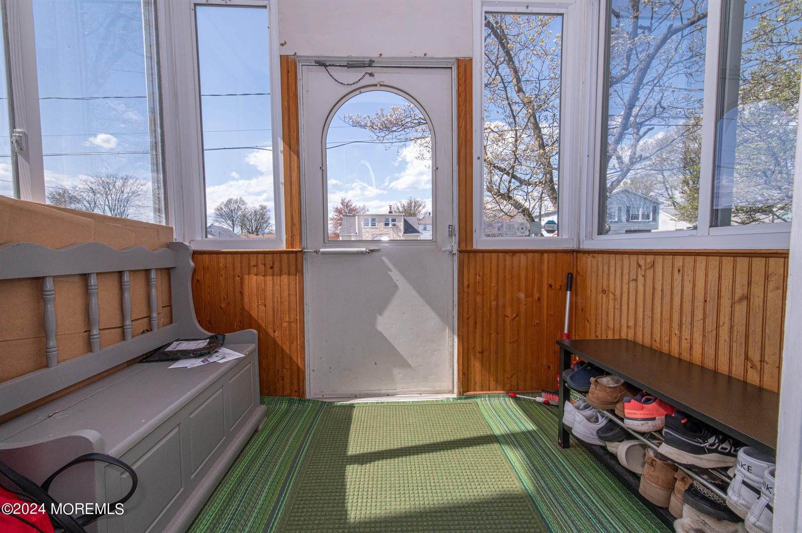 179 Sherry Street, Woodbridge, NJ 07095