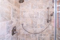 179 Sherry Street, Woodbridge, NJ 07095