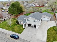 20 Julie Ct, Winnemucca, NV 89445