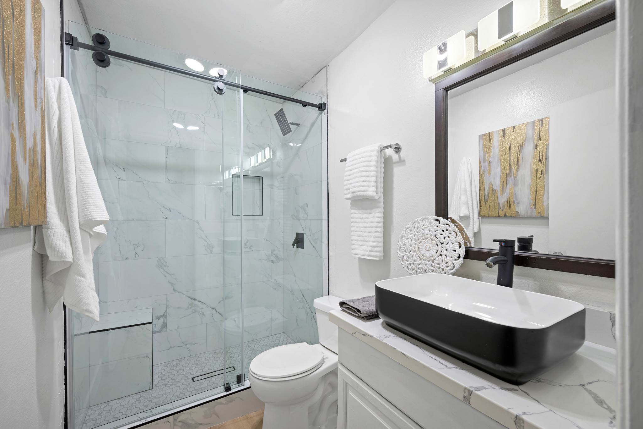 10636 Woodley Avenue, Granada Hills, CA 91344