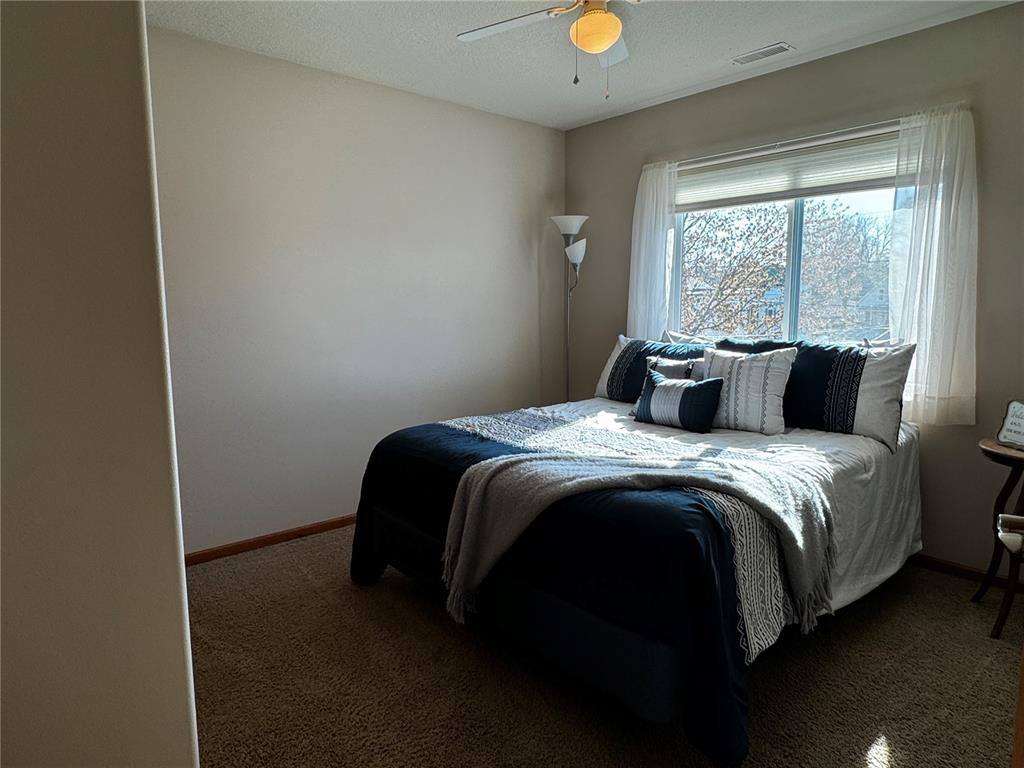 809 M Ave NW, Cedar Rapids, IA 52405