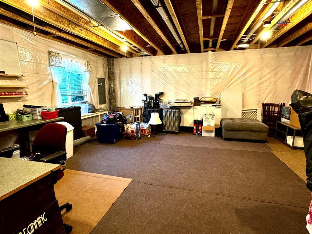 809 M Ave NW, Cedar Rapids, IA 52405