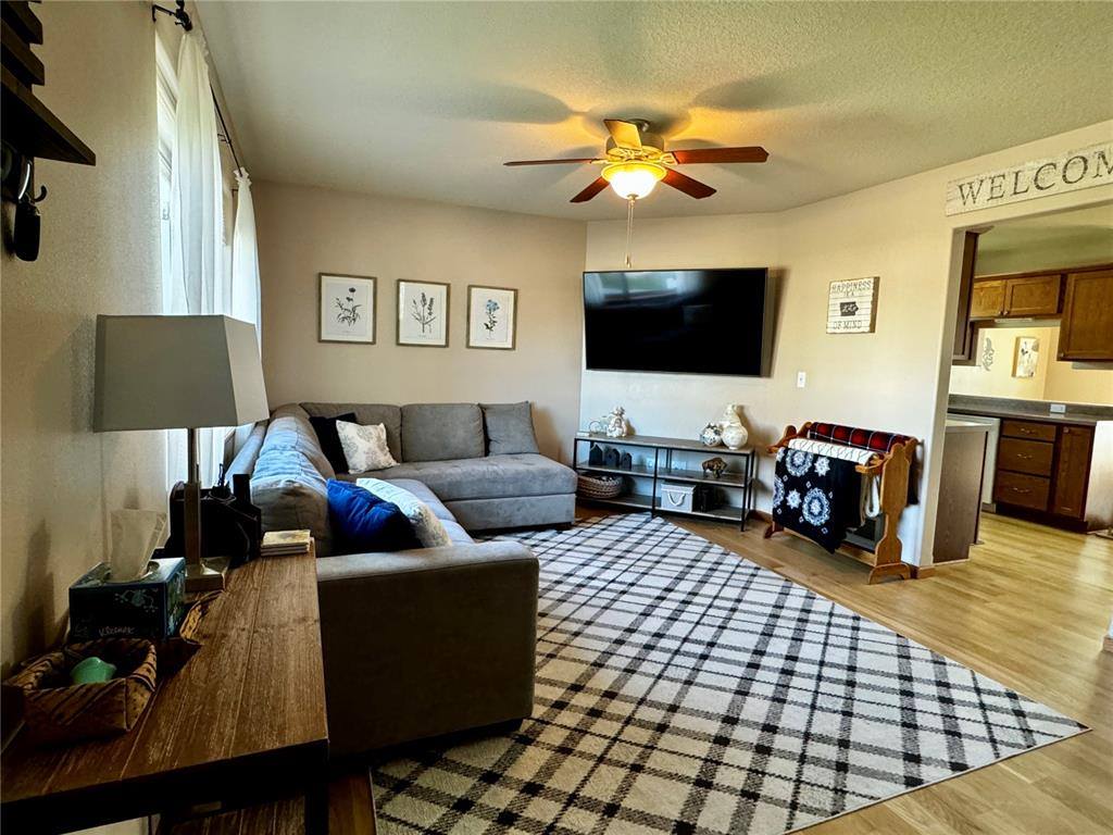 809 M Ave NW, Cedar Rapids, IA 52405