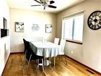 809 M Ave NW, Cedar Rapids, IA 52405