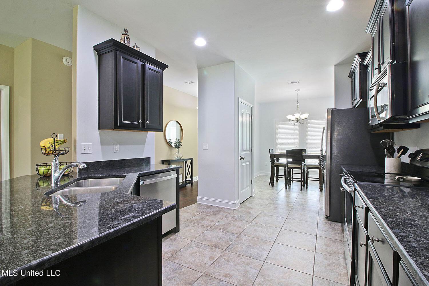 3880 River Trace Drive, D'Iberville, MS 39540