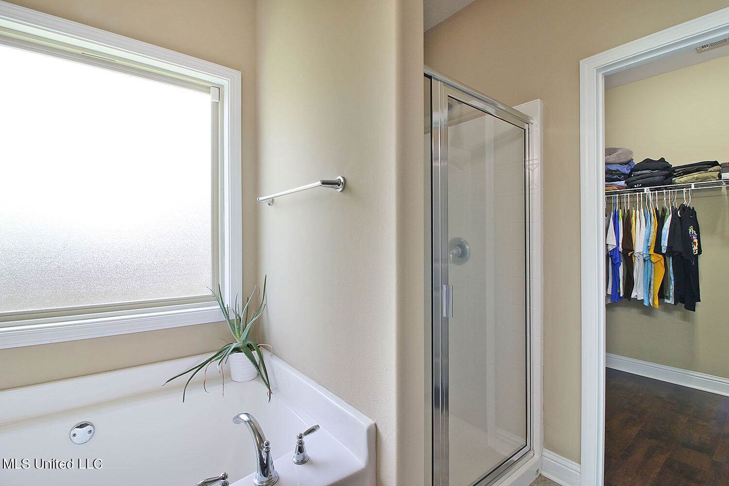 3880 River Trace Drive, D'Iberville, MS 39540