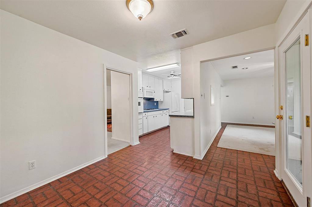 3608 Wharton Drive, Fort Worth, TX 76133