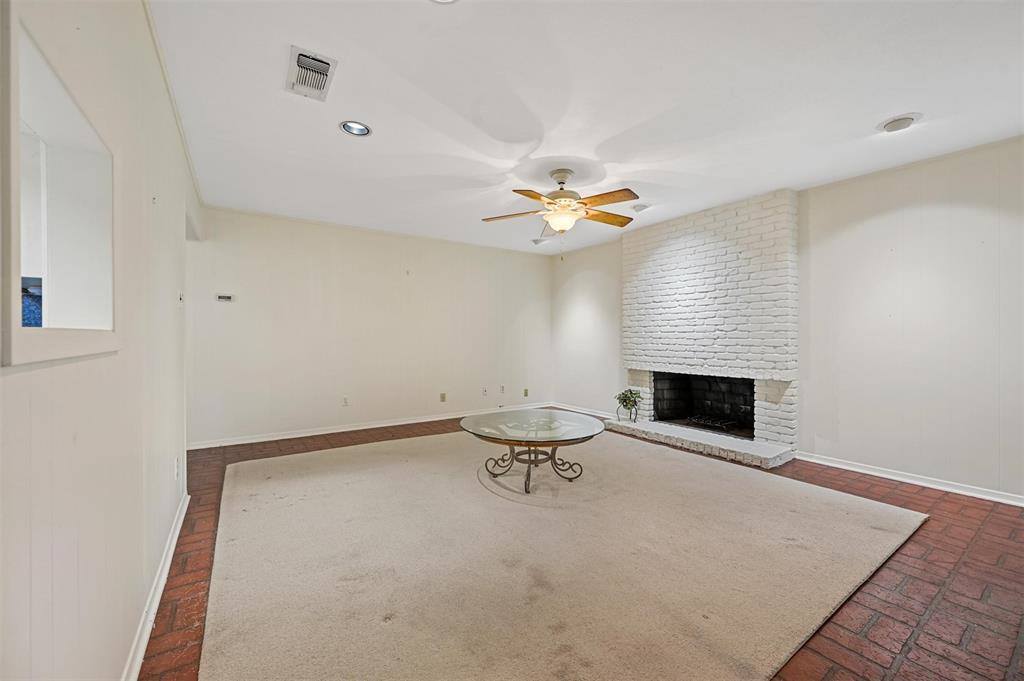 3608 Wharton Drive, Fort Worth, TX 76133