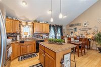 112 Autumn Circle, Council Bluffs, IA 51503