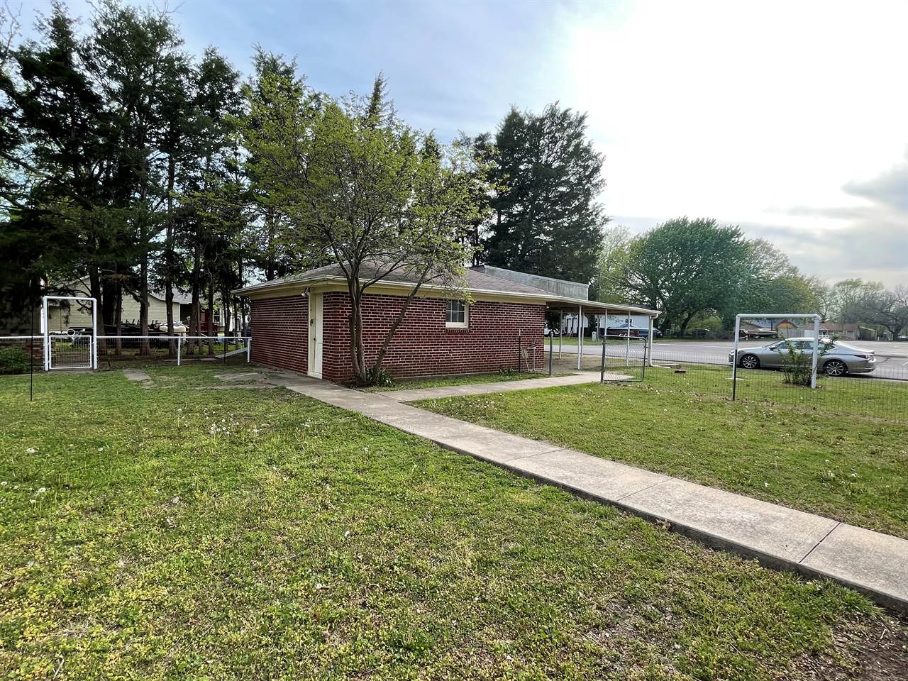 605 E North St, Towanda, KS 67144