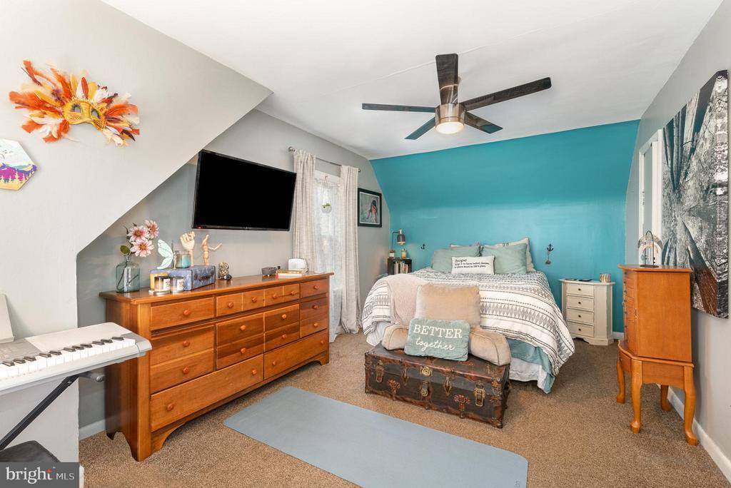 3937 Walnut Street, Harrisburg, PA 17109