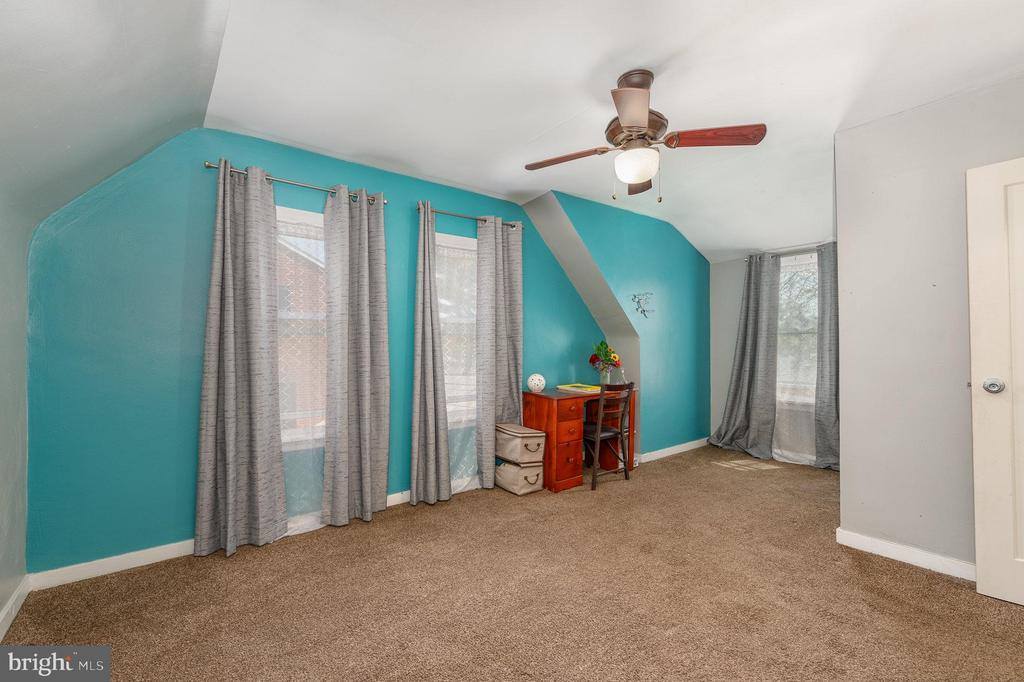 3937 Walnut Street, Harrisburg, PA 17109