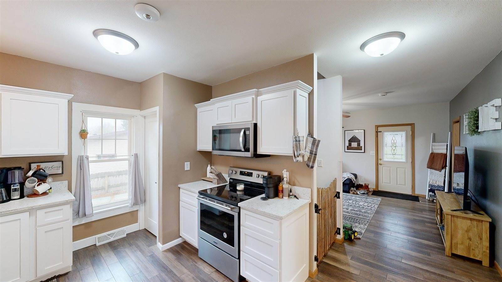 109 Vernon St, Westby, WI 54667