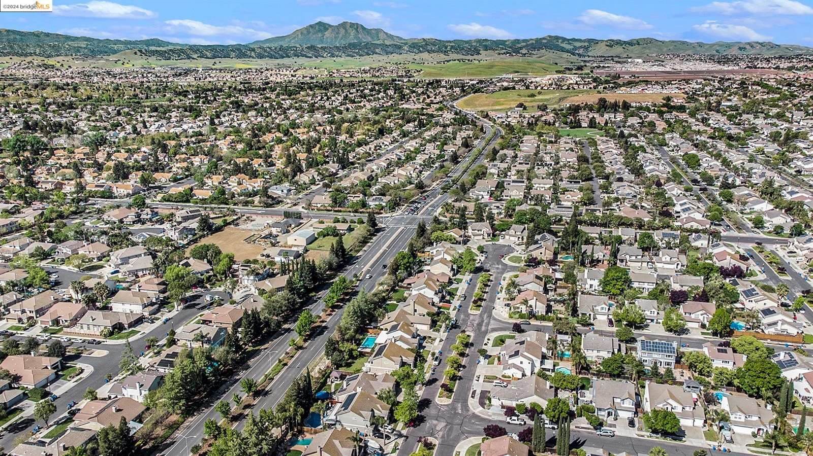 922 Yardley Pl, Brentwood, CA 94513