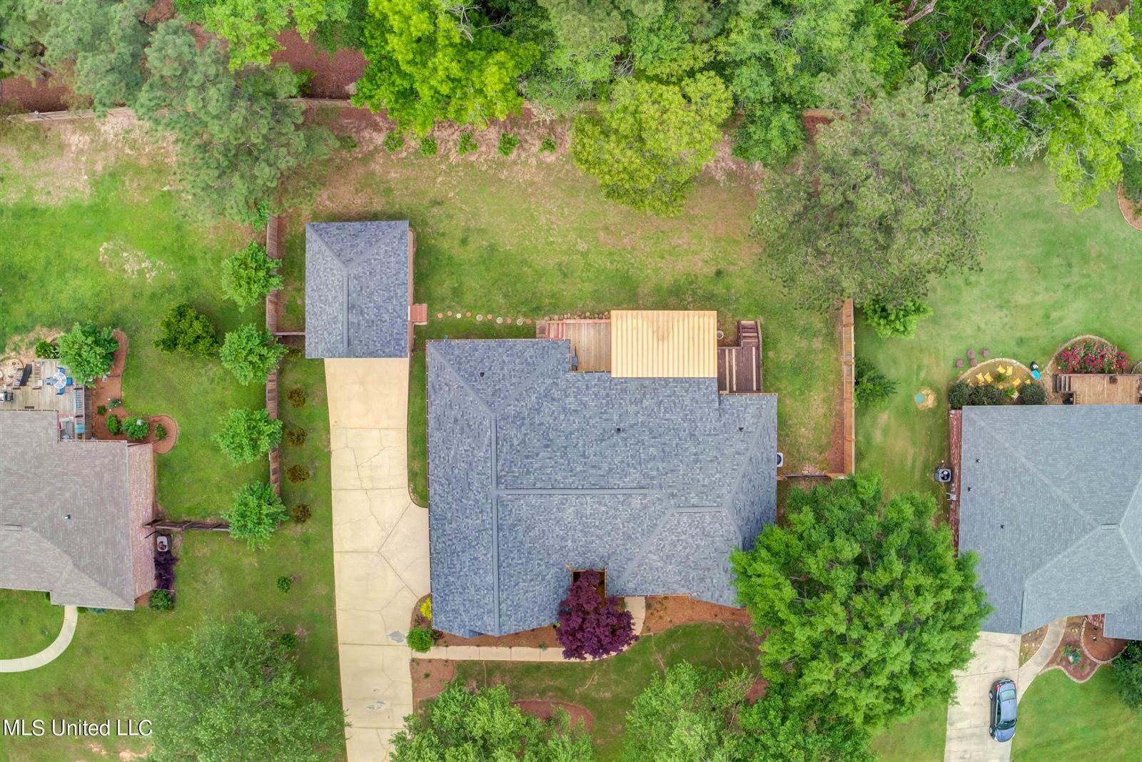 24 Pine Meadow Loop, Hattiesburg, MS 39402