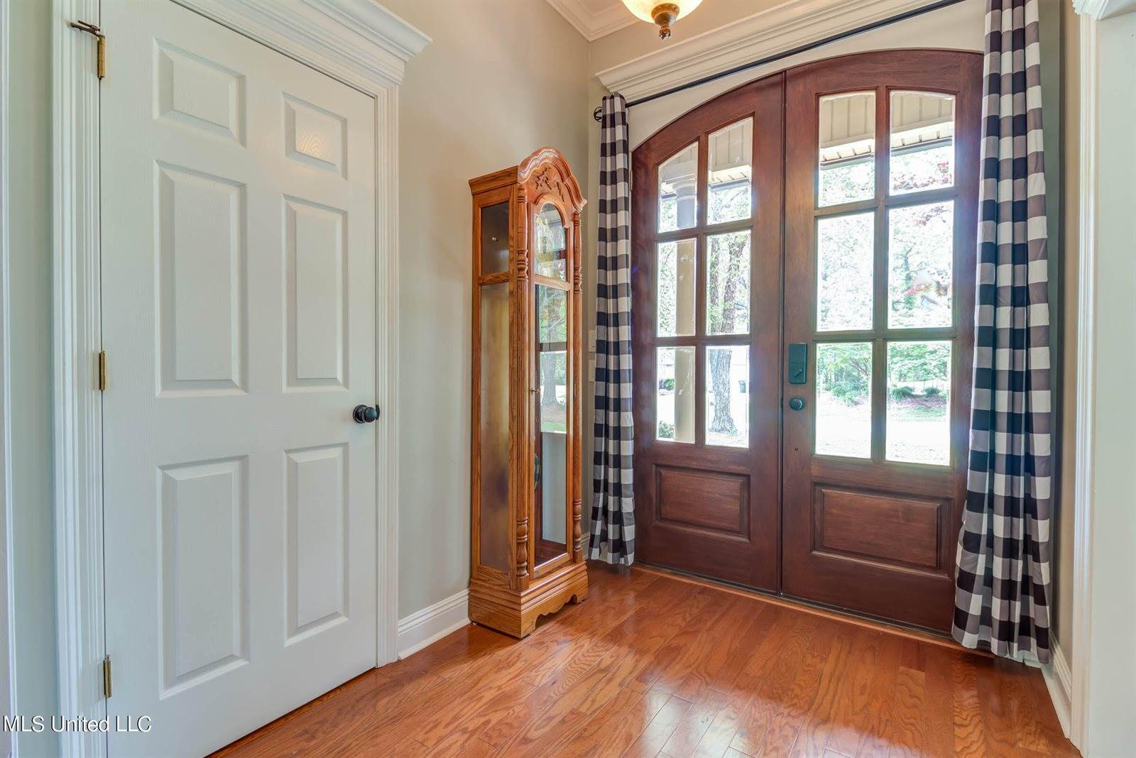 24 Pine Meadow Loop, Hattiesburg, MS 39402