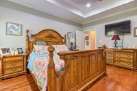 24 Pine Meadow Loop, Hattiesburg, MS 39402