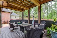 24 Pine Meadow Loop, Hattiesburg, MS 39402