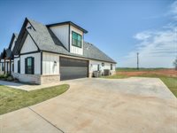 12905 Back Acres Trail, Shawnee, OK 74804