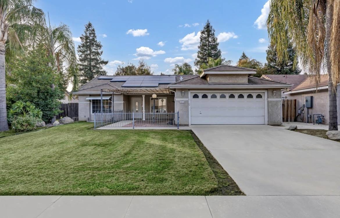 1511 S. Sol Street, Visalia, CA 93292