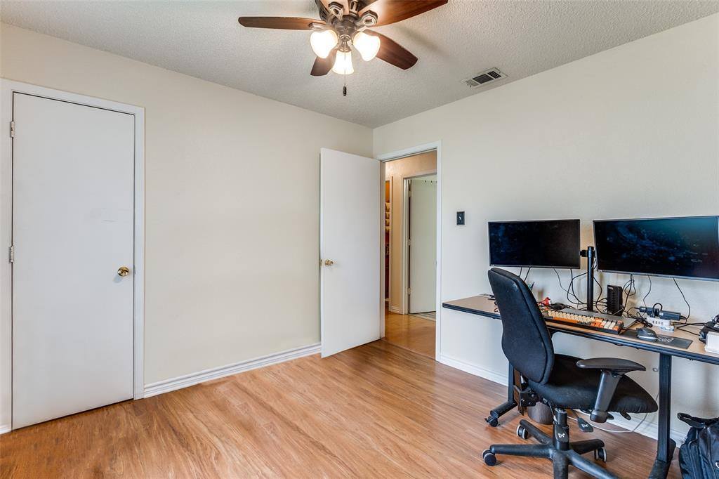 728 Thedford Road, Seagoville, TX 75159