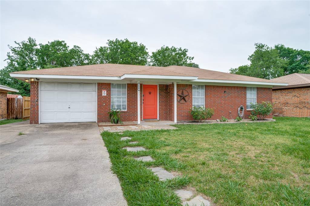 728 Thedford Road, Seagoville, TX 75159