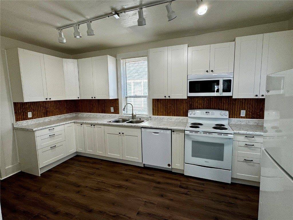 1503 Mulberry Avenue, Muscatine, IA 52761