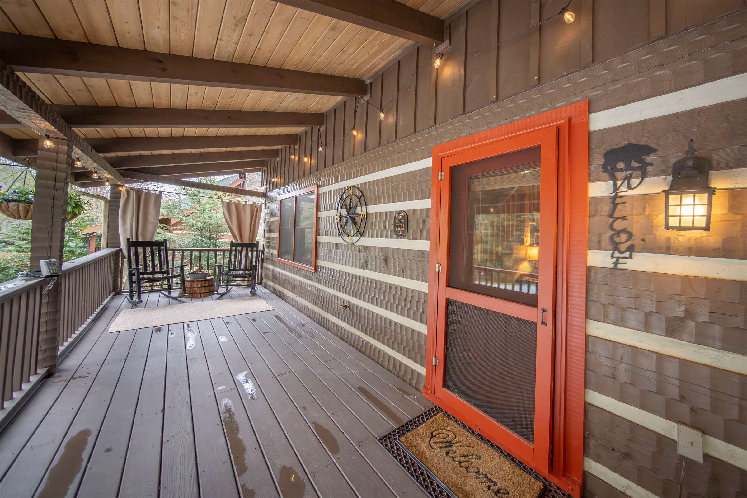 Hawks Lake Dr, Seven Devils, NC 28604