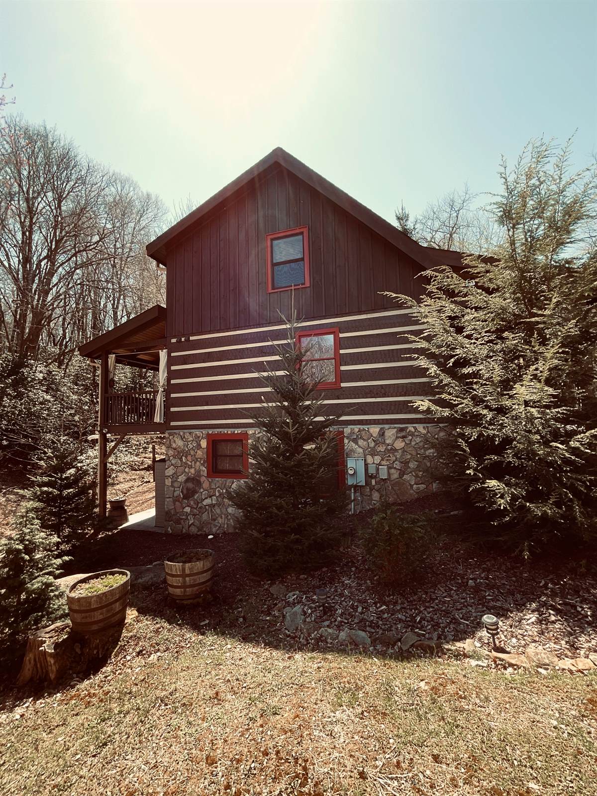 Hawks Lake Dr, Seven Devils, NC 28604