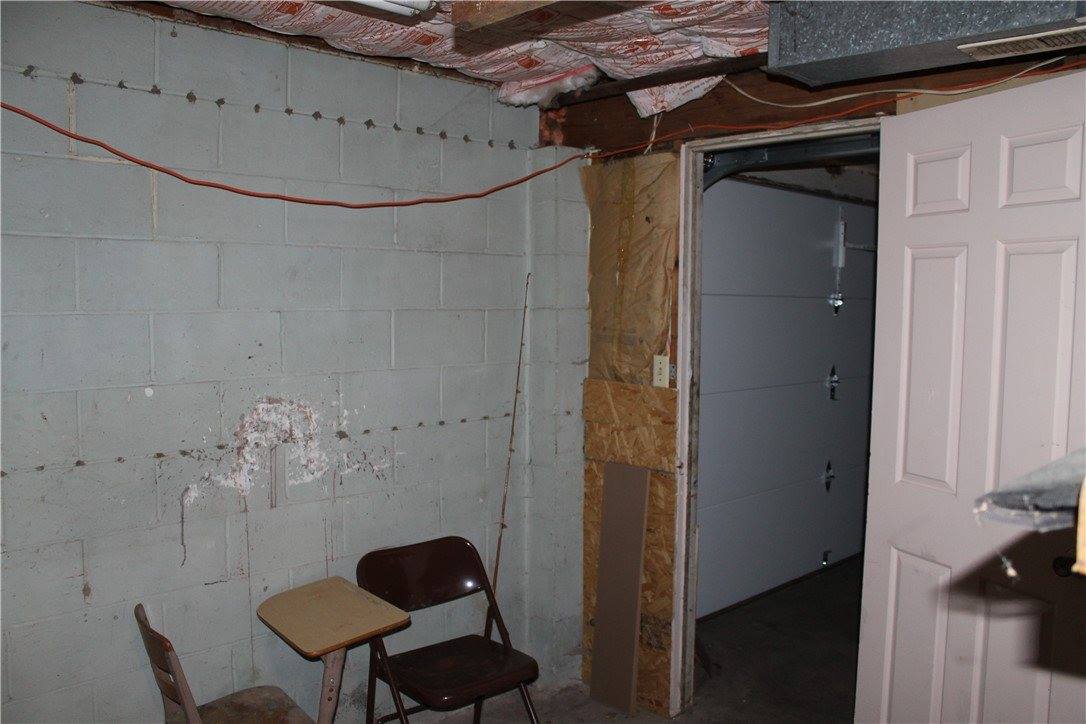 1064 Renton Rd., Plum Boro, PA 15239