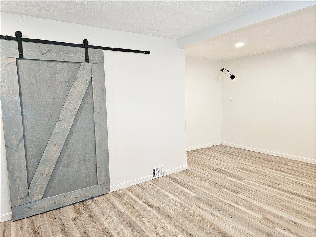 117 Little Rock Road, Cowanshanock Township, PA 16201