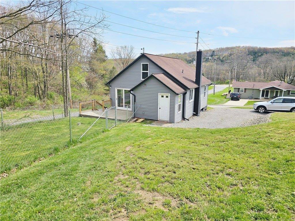 117 Little Rock Road, Cowanshanock Township, PA 16201