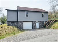 117 Little Rock Road, Cowanshanock Township, PA 16201